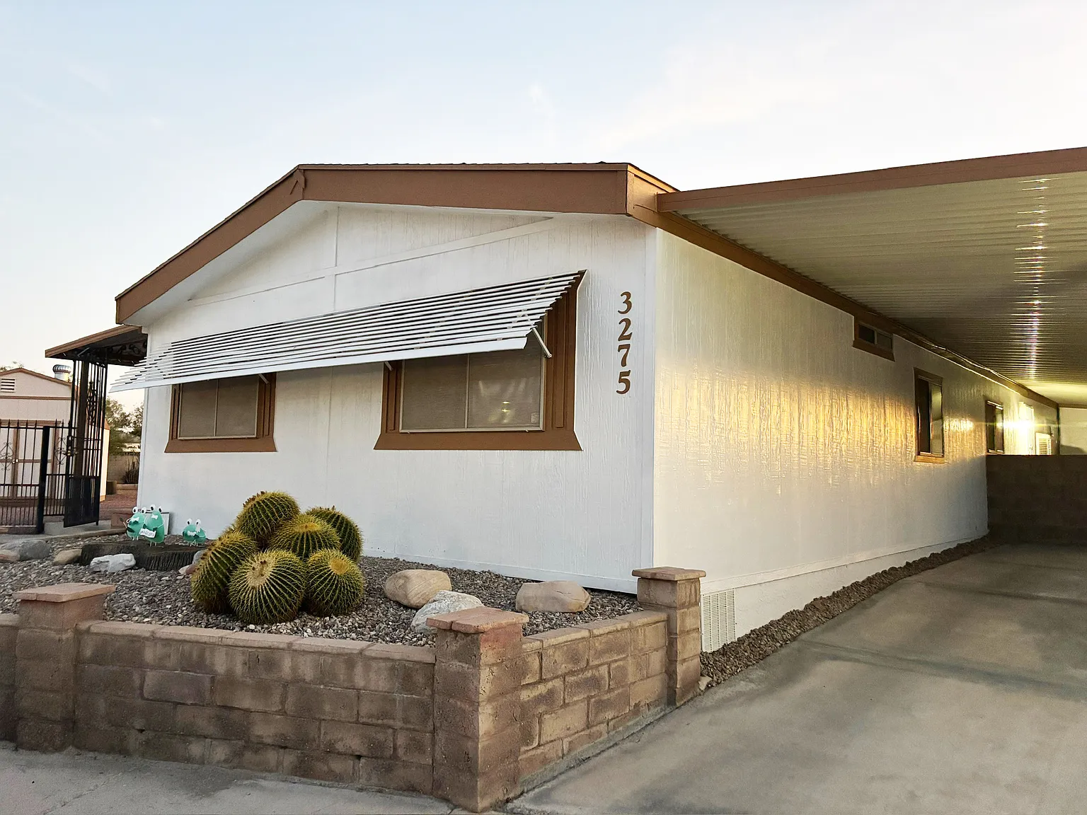 3 bed, 1800 sqft, $1,650 — Photo 1
