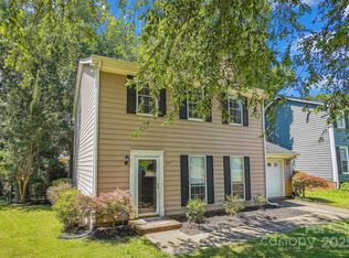 7217 Rena Mae Ln, Charlotte, NC 28227