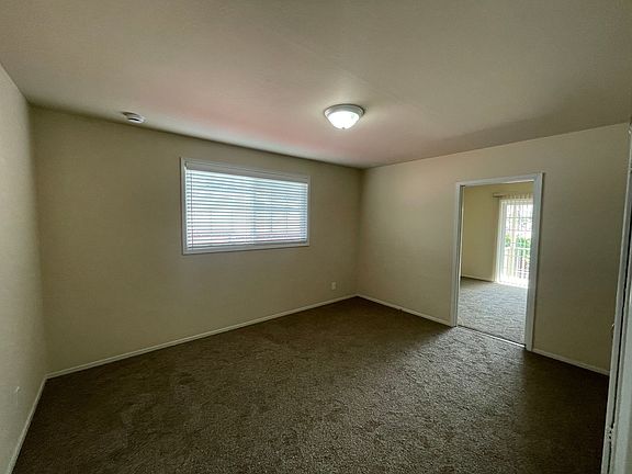 5th image of 1281 Edgewood Way