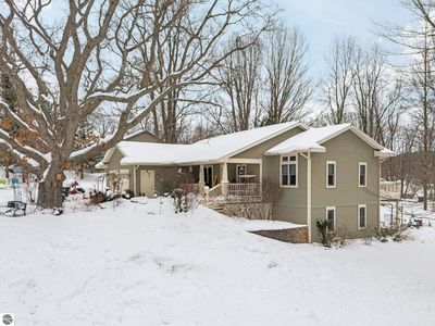 8274 Mychelle Ln, Cadillac, MI, 49601