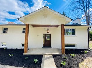 801 Pinewood Dr, Beckley, WV 25801