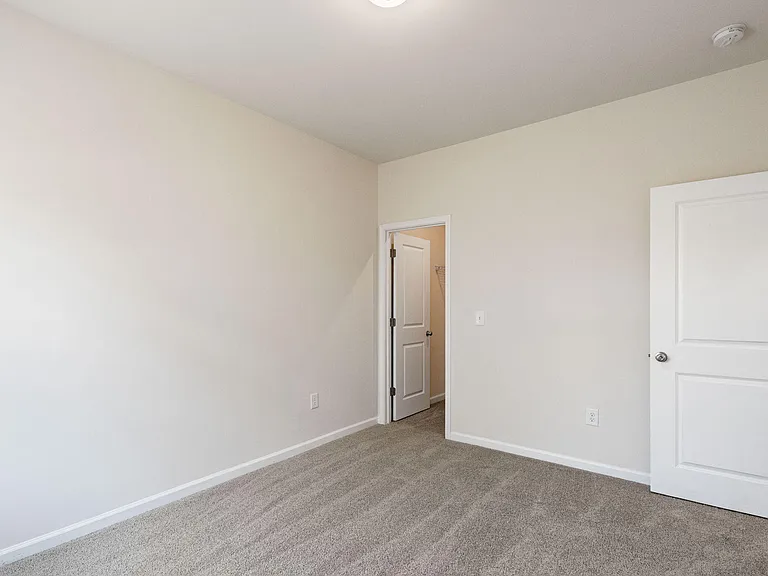 1008 Sandtrap Way — Photo 25