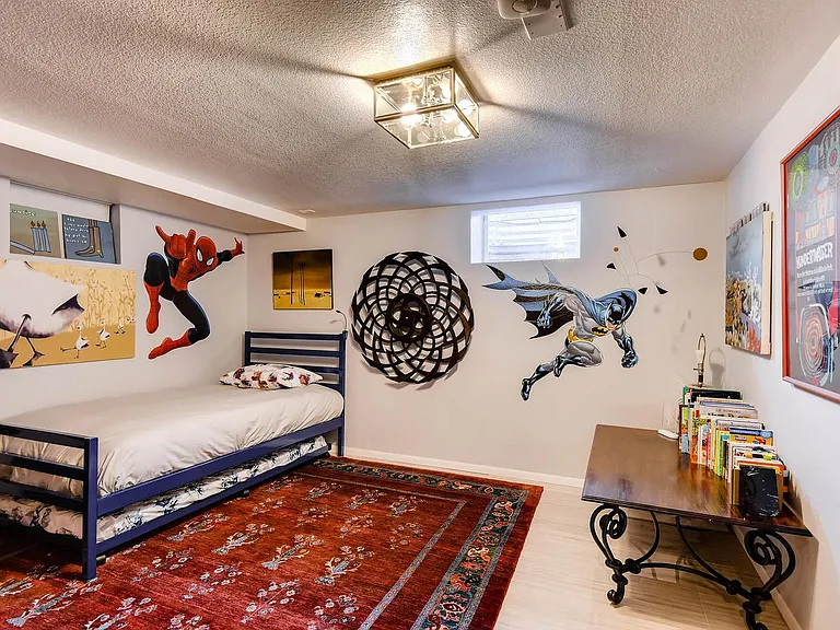 1732 N Clarkson St — Photo 19