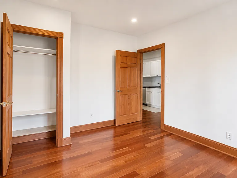 295 Convent Ave #33 — Photo 8