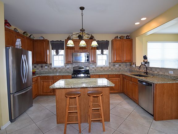5th image of 10816 Sawgrass Ln
