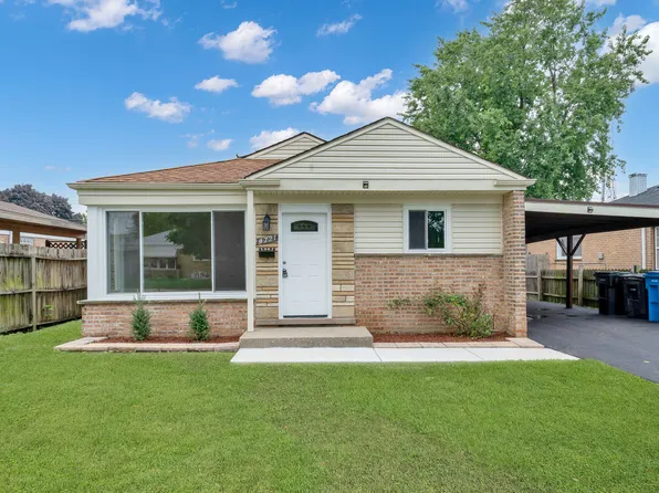 4721 W 84th Pl, Chicago, IL 60652