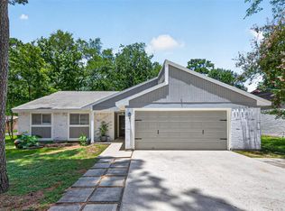 1 Still Glen Ct, Spring, TX 77381
