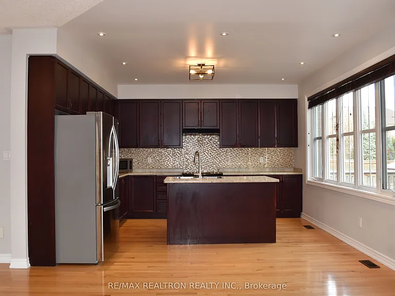 15 Burning Springs Pl — Photo 15