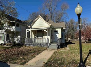 827 W Columbia Ter, Peoria, IL
