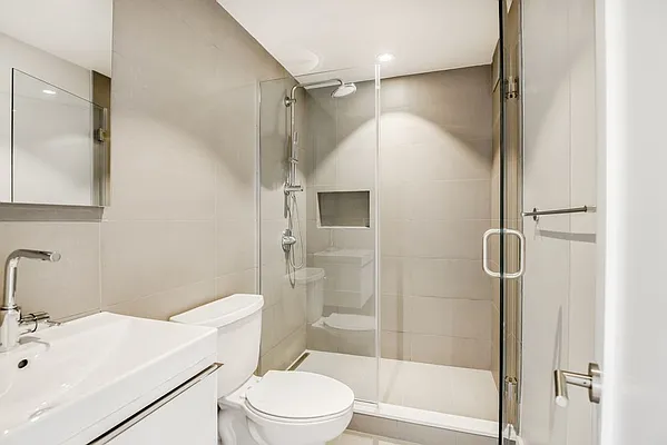 Rented by Akelius Real Estate Management | media 21