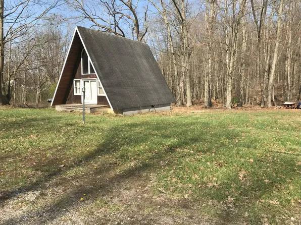 4243 Victory Ave, Grafton, WV 26354