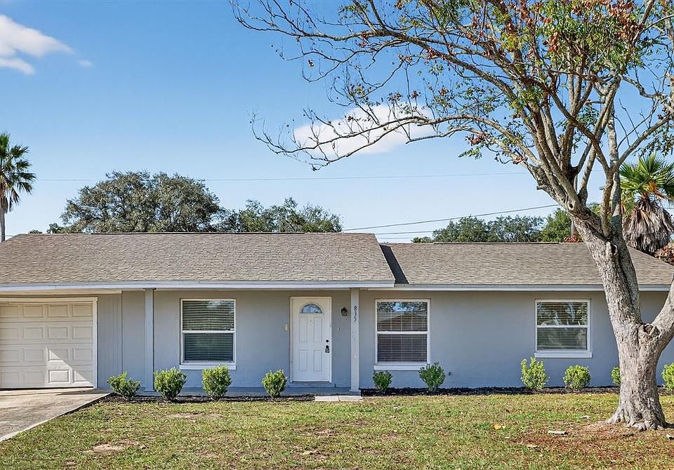 1st image of 835 BRENTWOOD DRIVE