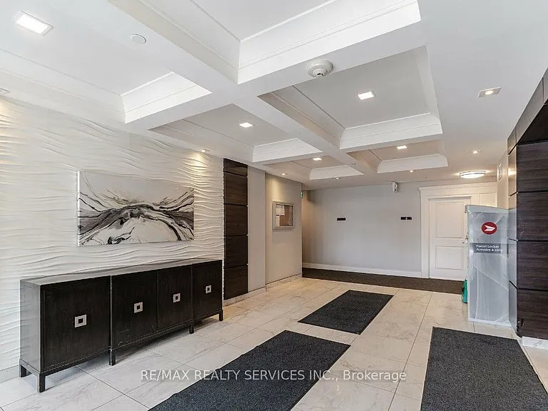 630 Sauve St #510 — Photo 2