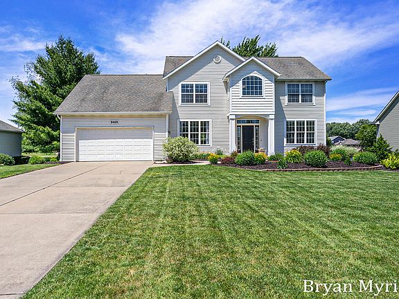 4th image of 9469 Bluff Lake St