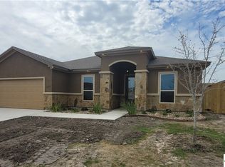 2003 Seguin Ave, Victoria, TX 77901
