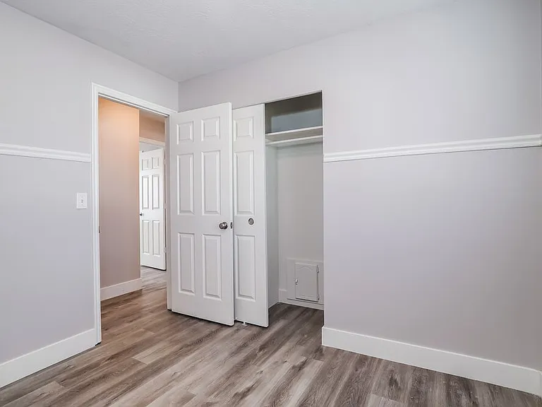 990 E Diana Hills Way — Photo 13