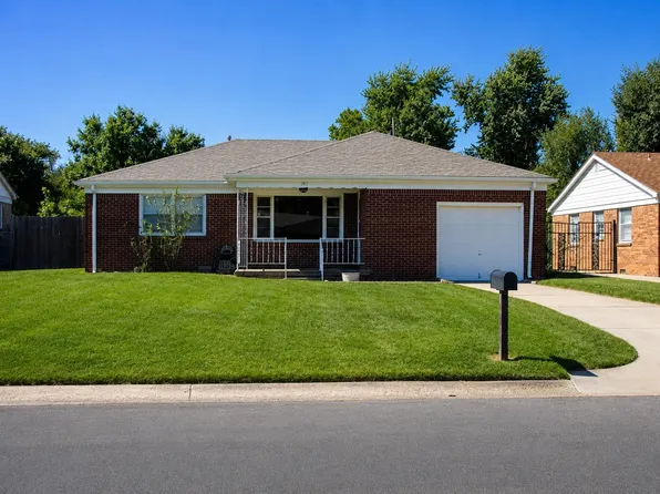 239 Hungerford, Haysville, KS 67067