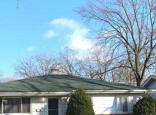 17311 Community St, Lansing, IL 60438