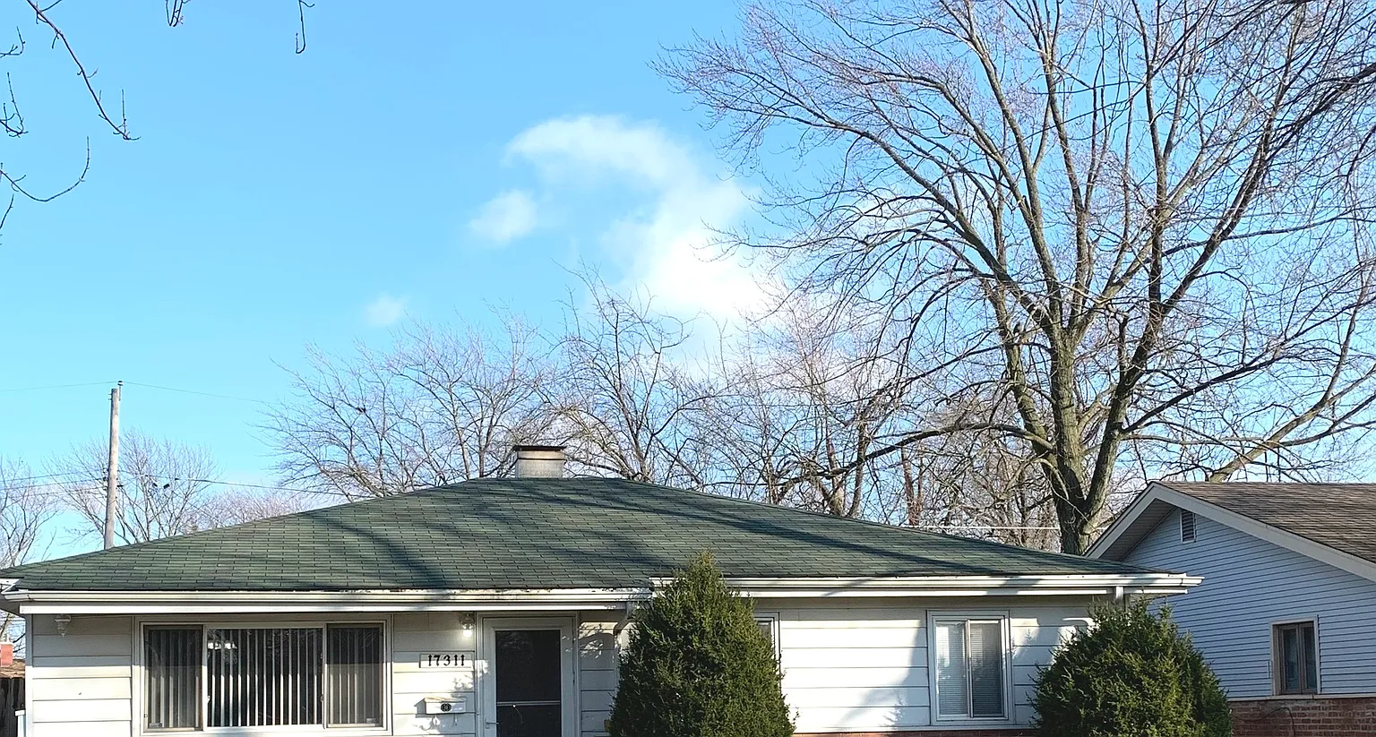 17311 Community St photo 1