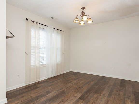 4th image of 3125 Bethany Ct