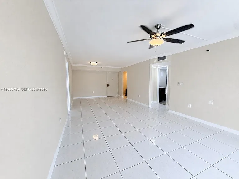 1300 Saint Charles Pl #303 — Photo 10