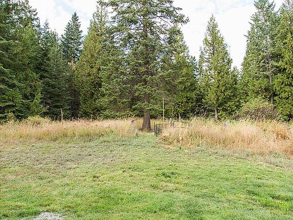 Lawn area off front of house