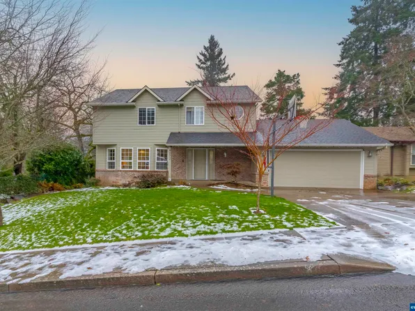 4072 Cloud Dr S, Salem, OR 97302