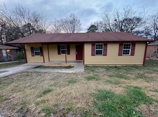3119 Delia Ln NW, Huntsville, AL 35810