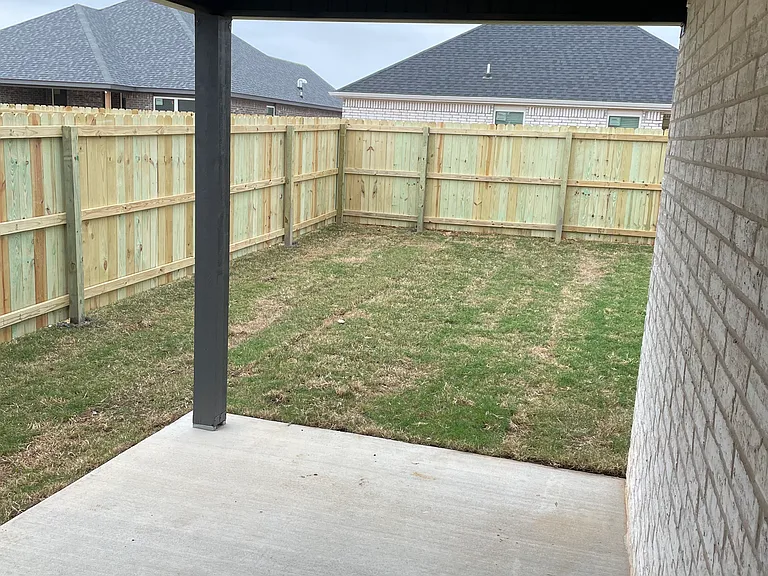 1105 Pepperwood Ave — Photo 5