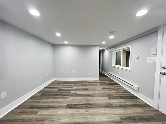 3rd image of 53 Fleming Ave Floor Basement