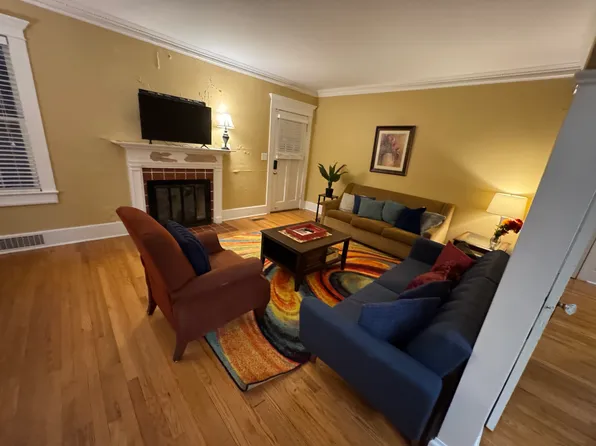 604 California St SE, Huntsville, AL 35801