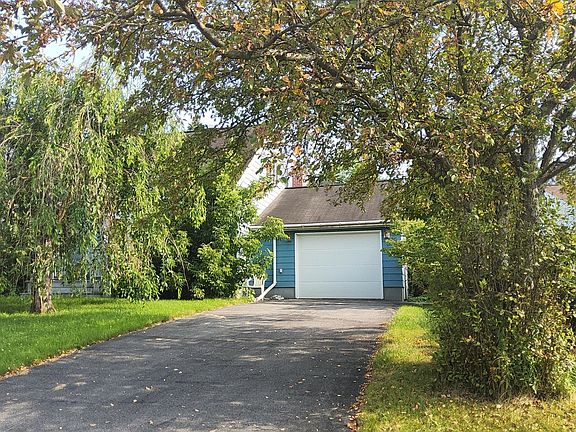 2nd image of 64 Young Ave
