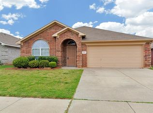 7257 Specklebelly Ln, Fort Worth, TX 76120