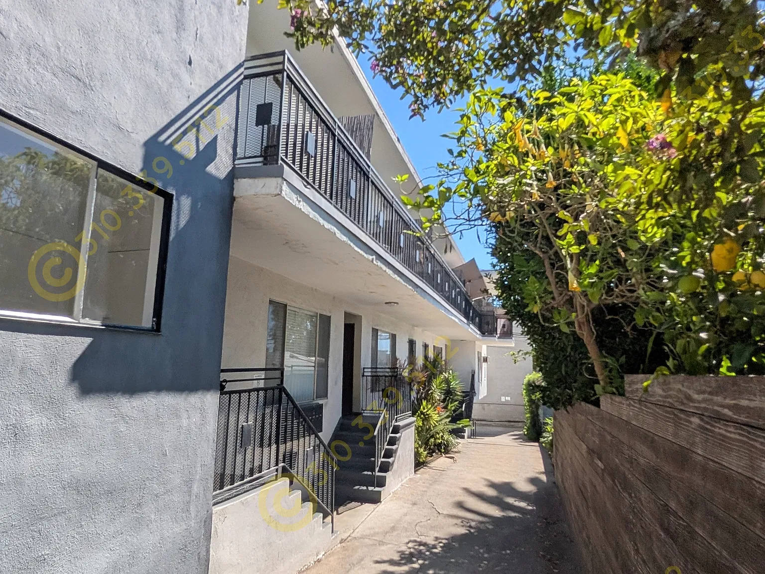 2 bed, 1009 sqft, $3,298 — Photo 3