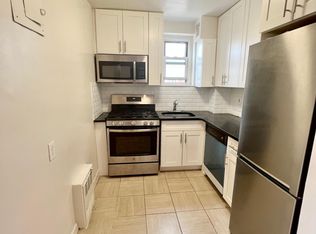 37-15 Parsons Blvd #4B, Flushing, NY 11354