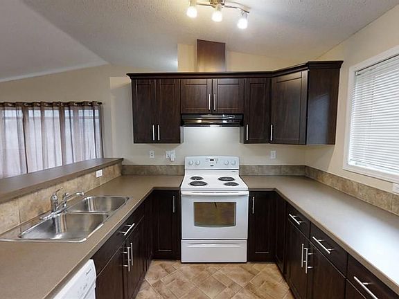2nd image of 9611 113th Ave #1