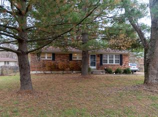 122 Redbud Dr, Mt Washington, KY 40047