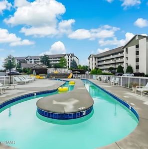 205 Ogle Dr #443, Pigeon Forge, TN, 37863