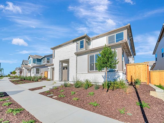 2571 Lavender Place