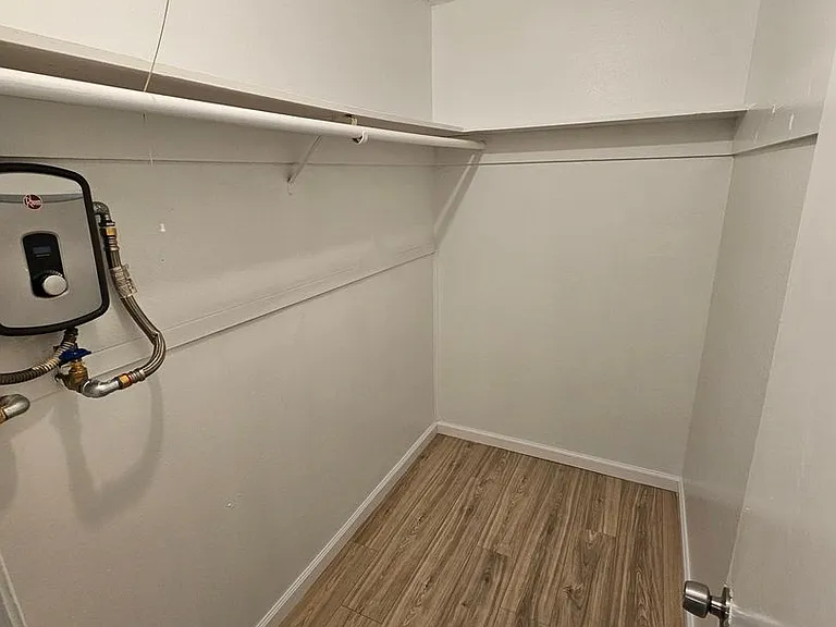 25191 Grant St #2 — Photo 10