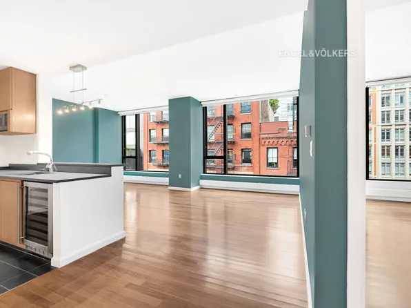 505 Greenwich Street image 1 of 9