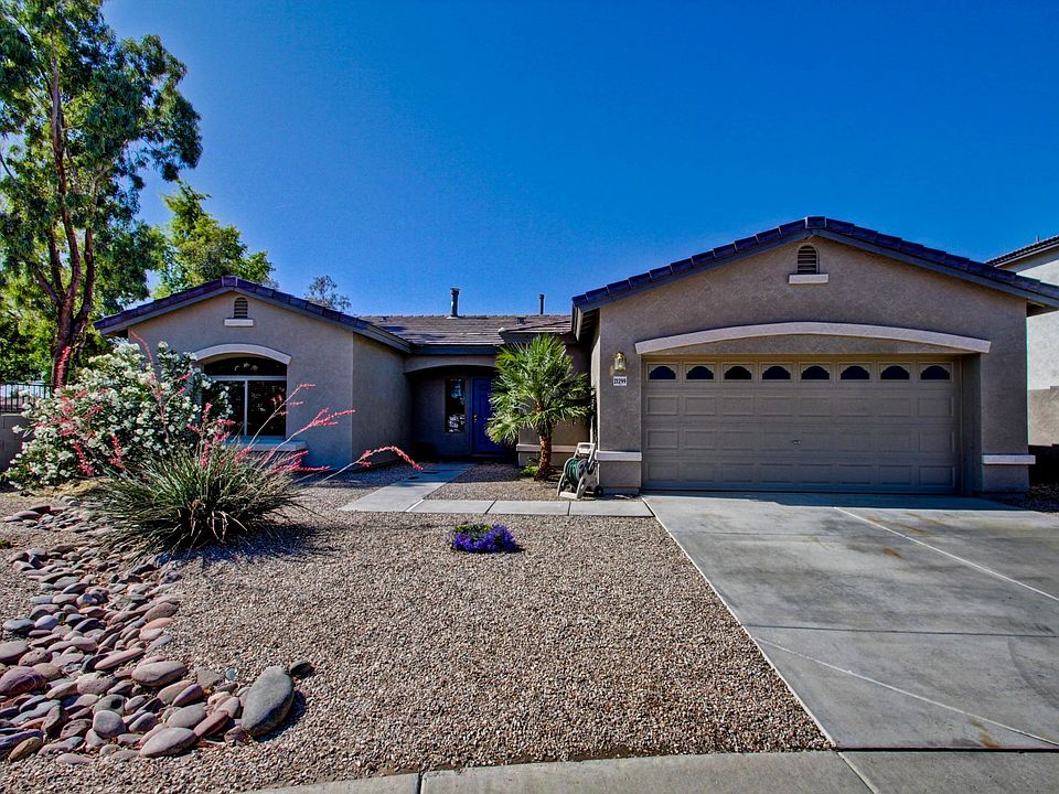 1st image of 21299 E Bonanza Way