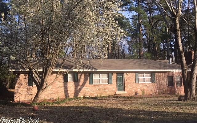 1st image of 3905 Robin Hood Ln
