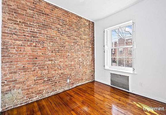 4th image of 456 W 23rd St #4B