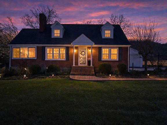 2nd image of 779 Catawba Rd