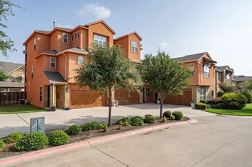 2640 Venice Dr #2 Photo 1