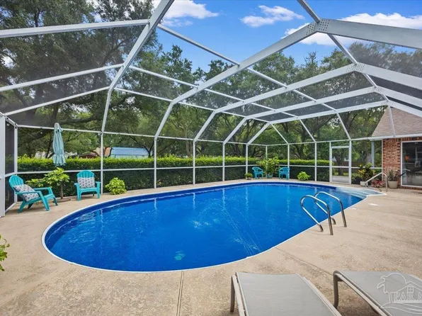 2602 Hidden Creek Dr, Navarre, FL 32566