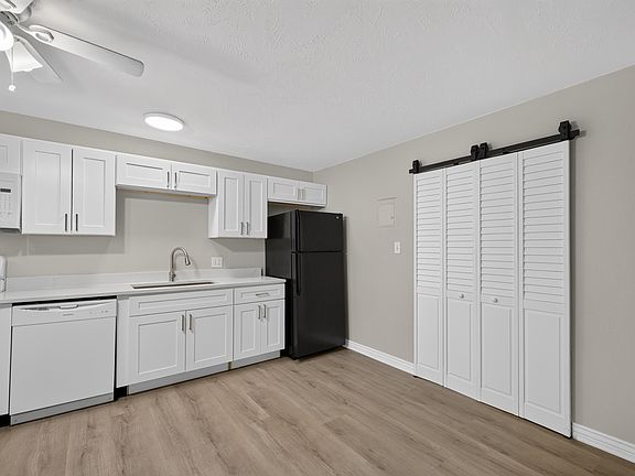 4th image of 7790 W 61st Ave #90-3
