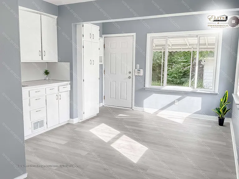 2818 Brandon St — Photo 9