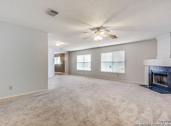 5th image of 11223 Sutton Pl